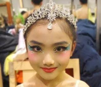 欧美舞妆图片,光影交织,释放个性魅力